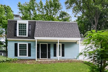 405 WOODLAKE DR GREENSBORO, NC 27406